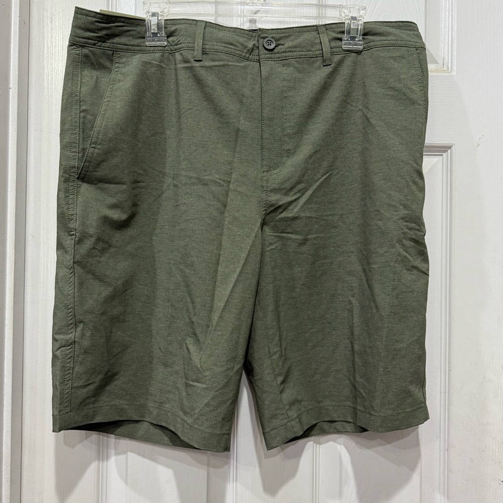 Men's Olive Green Shorts
